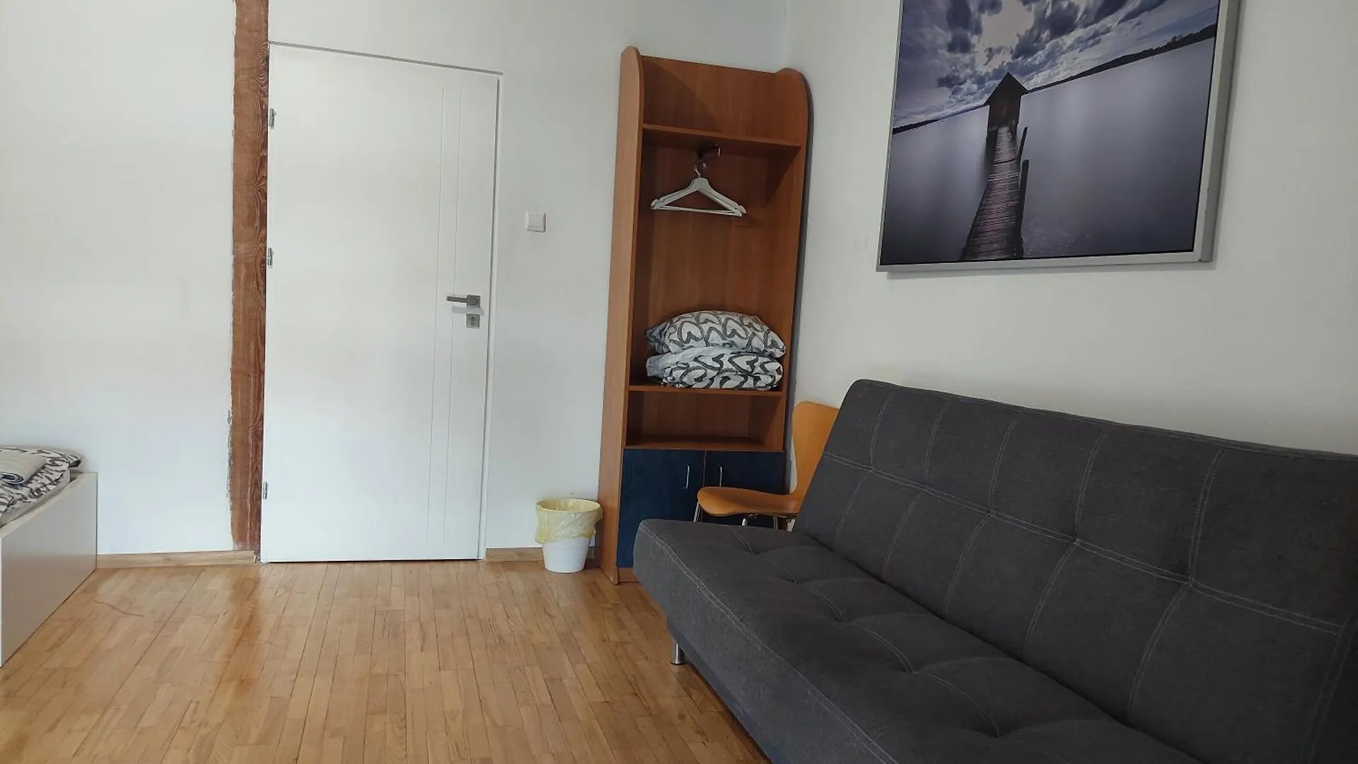 Konukevi Centrum Lwowska Varşova Polonya